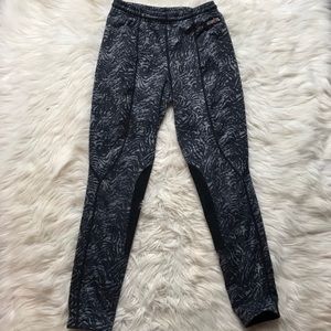 Kerrits Kids Leggings in Black and Gray